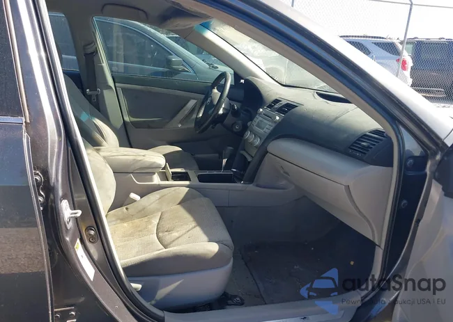 4T1BF3EK6BU757429: 43718318