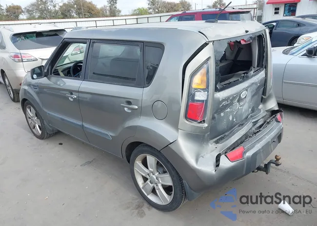 KNDJT2A23B7313996: 43718344