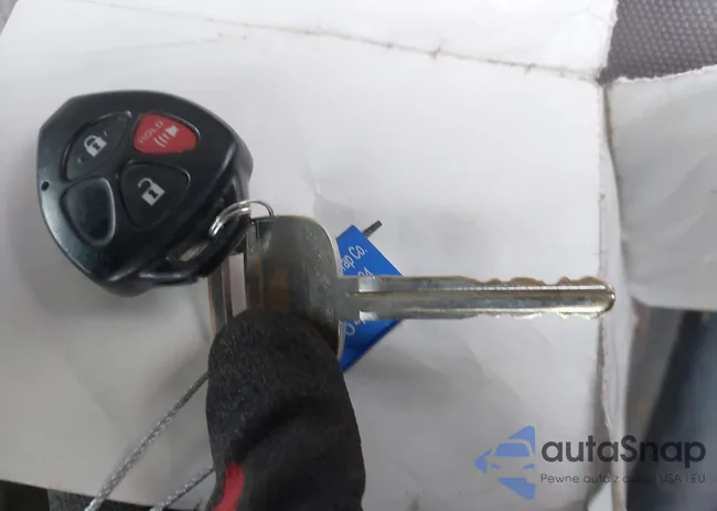 JTMBK33VX86034810: 43718377