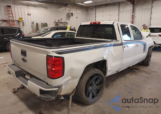 1GCVKREC0JZ115797: 43718403