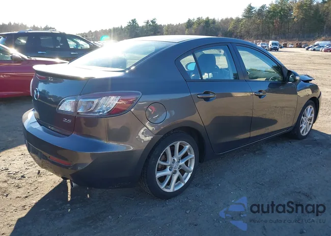 JM1BL1W64C1562029: 43718404