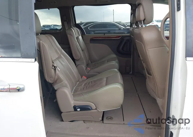 2C4RC1GG8CR345889: 43718460