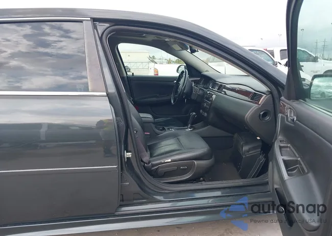 2G1WC5E3XE1189956: 43718567