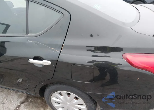 3N1CN7AP1EL813282: 43718605