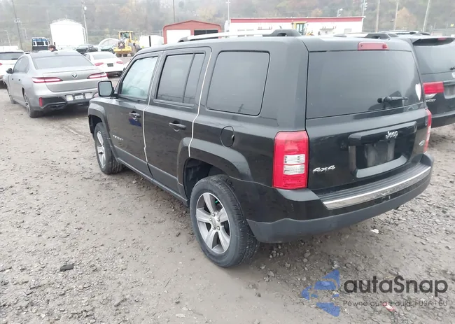 1C4NJRFB0HD179564: 43717930