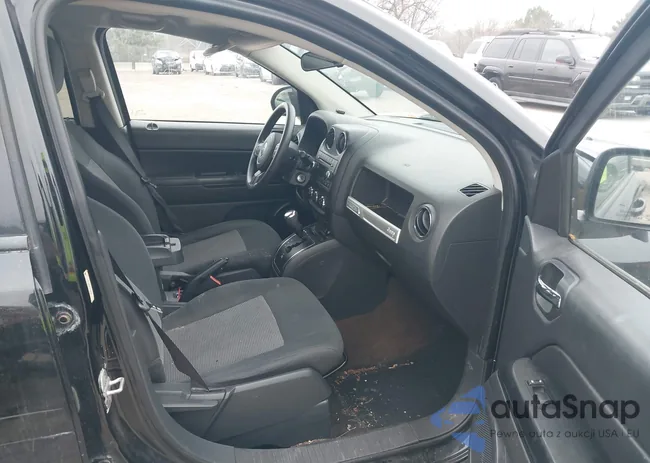 1C4NJDBB9ED536969: 43717940