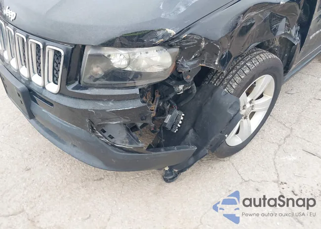 1C4NJDBB9ED536969: 43717940