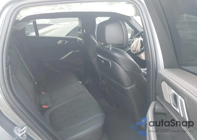 5UX33EX00R9U24194: 43718017