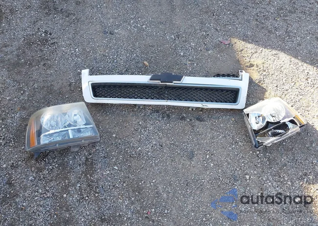 1GNSCBE02DR302791: 43719078