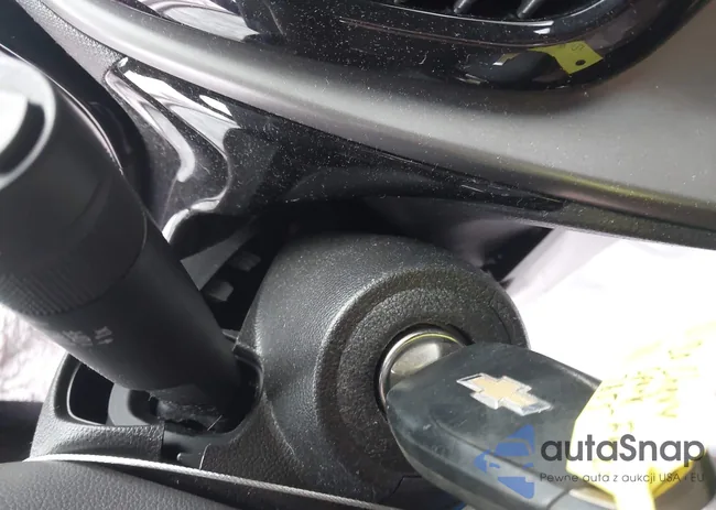 KL8CD6SA1LC427855: 43719140