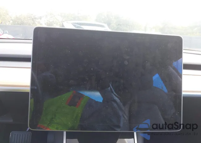 5YJ3E1EA1LF806361: 43719145