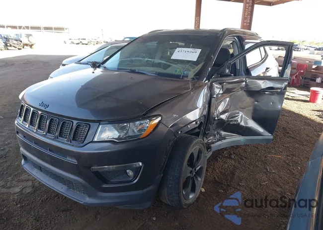 3C4NJDBBXJT453992: 43719269