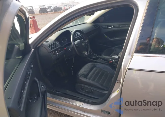 1VWCS7A31EC056640: 43719361