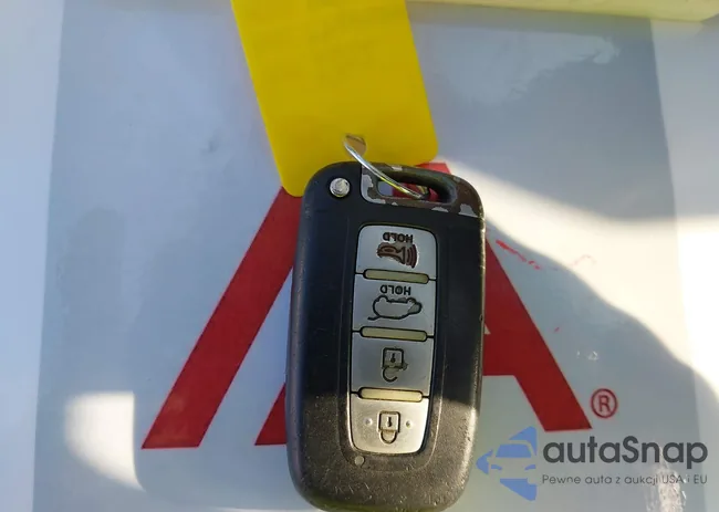 KMHTC6AD1CU023529: 43719443