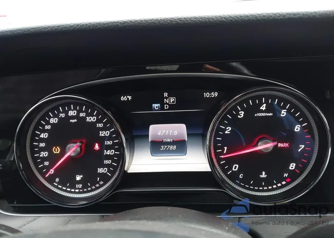 WDDZF4JB8HA174469: 43718672