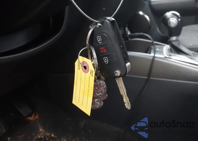 KNDJT2A61C7476828: 43718683