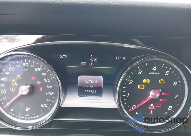 WDDZF4JB9HA105838: 43718881