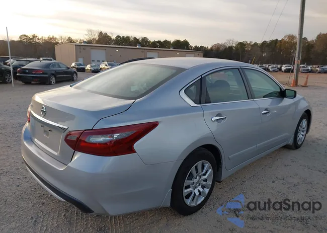 1N4AL3AP9JC277955: 43718915