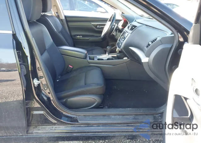 1N4AL3AP1HC477626: 43720141