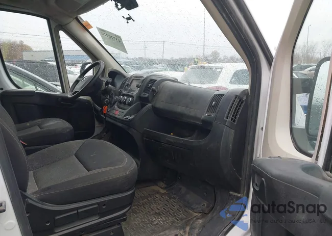 3C6TRVAG2EE115796: 43720210