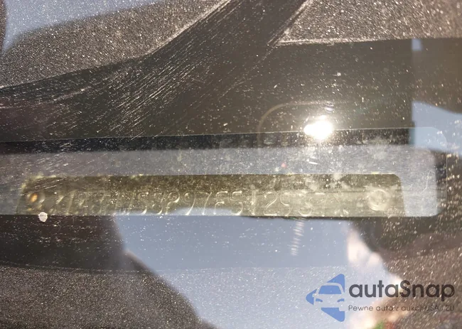 1A8HW58P97F512937: 43720356