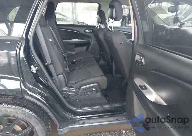 3C4PDCBB0HT545651: 43720386