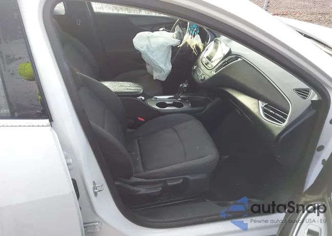 1G1ZD5ST0JF193564: 43720462