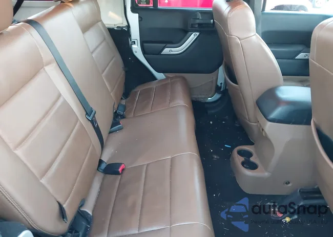 1J4HA5H12BL558910: 43720477