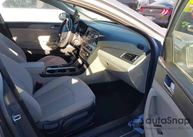 5NPE24AF9GH388966: 43719923