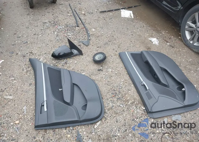 5NPD84LFXHH202747: 43721045