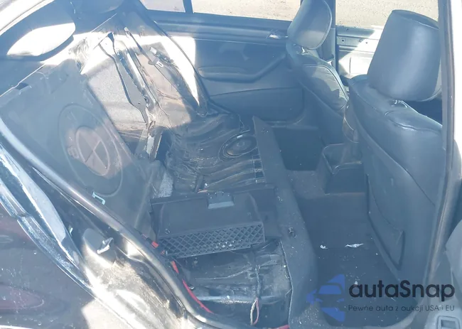 WBAEV53483KM04852: 43721084