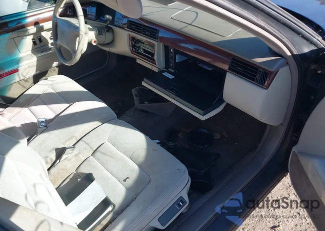 1G6KD52B3SU229957: 43721095