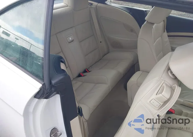 WVWFA7AH1AV024445: 43721104