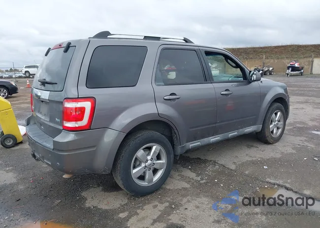 1FMCU0EG1AKA45571: 43721171