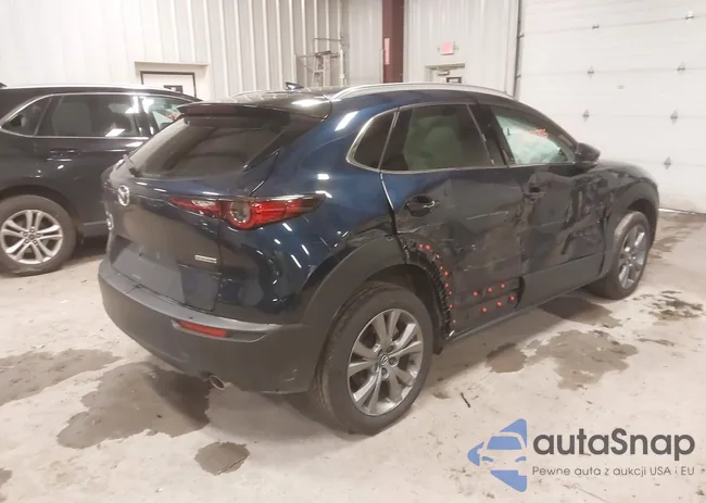 3MVDMBDM9RM707475: 43721226