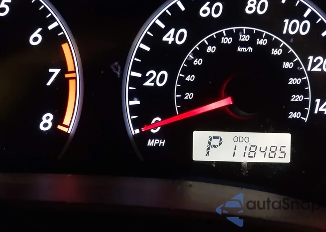 2T1BU4EE4DC958188: 43721247