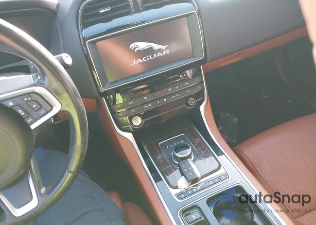 SAJAH4EV2JCP17140: 43721292