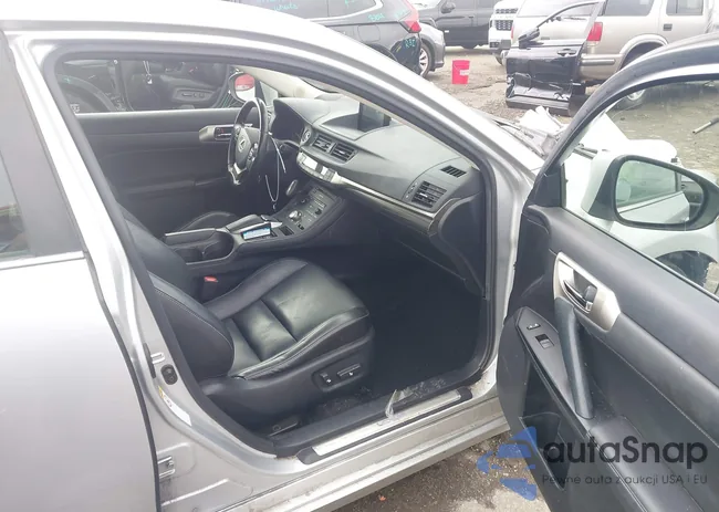 JTHKD5BH7G2261412: 43721330