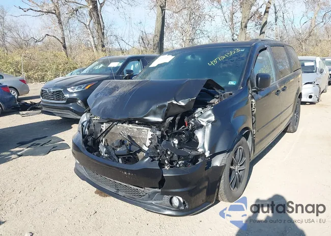 2C4RDGEG3HR853035: 43721353