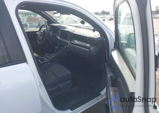 3TMLB5JN5RM057125: 43721422