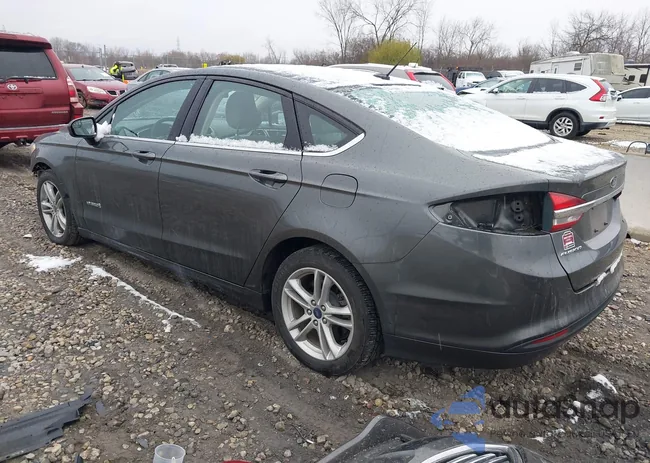 3FA6P0UU4JR271637: 43721427