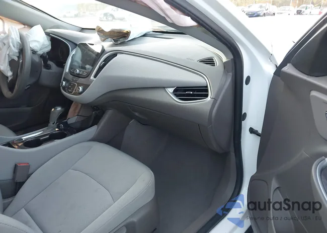 1G1ZB5ST9KF205573: 43720781