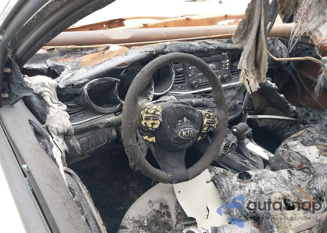 KNAGM4A73F5556382: 43720825