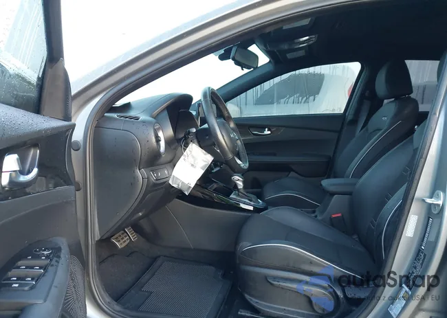 3KPF54AD7NE504533: 43720858