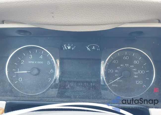 3LNHM26T08R602067: 43720941