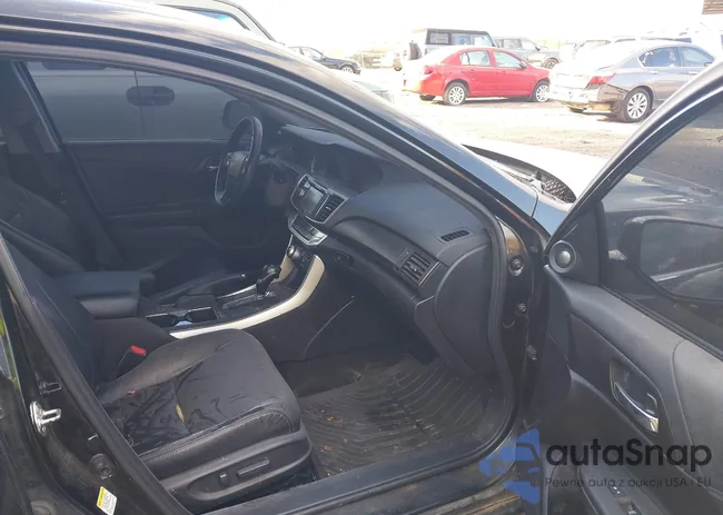 1HGCR3F93FA027532: 43720949