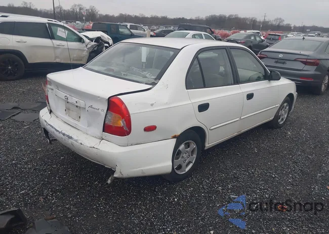 KMHCG45G8YU031907: 43722064