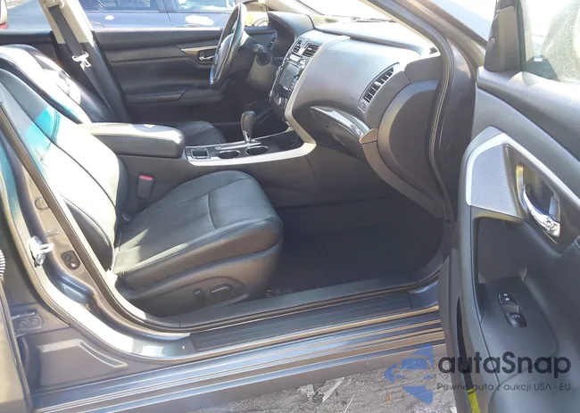 1N4AL3AP0FN861625: 43722074