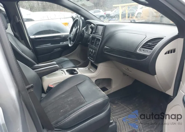 2C4RDGCG5LR253256: 43722208