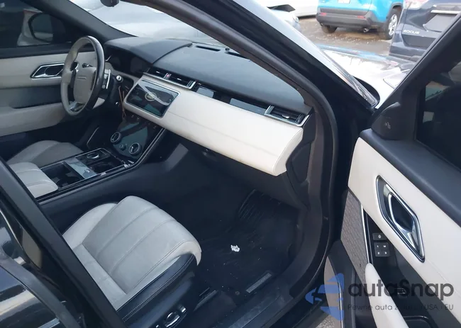 SALYM2RV5JA752217: 43722368